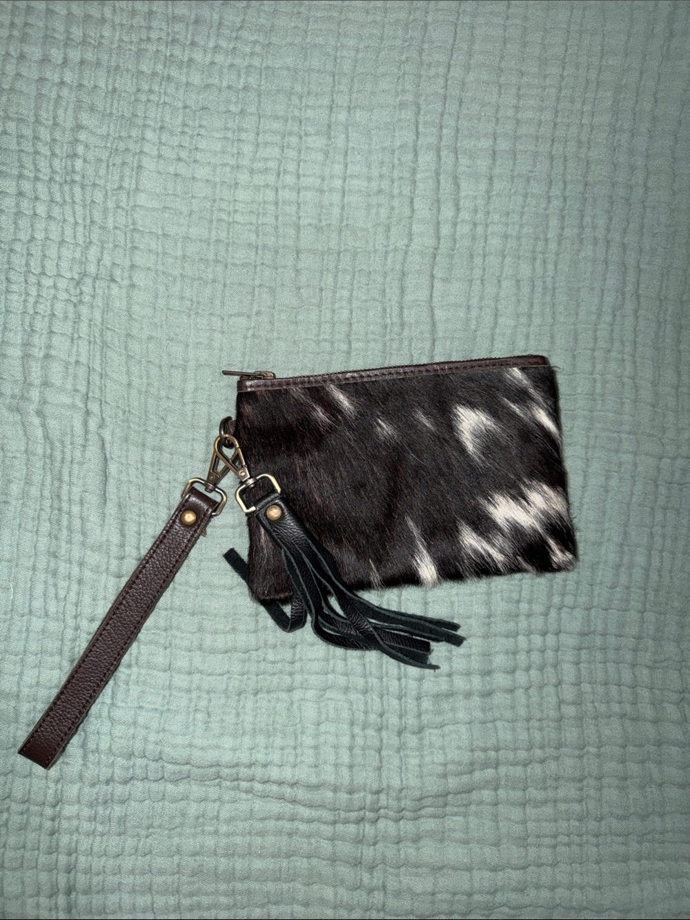 Wristlet 🐮